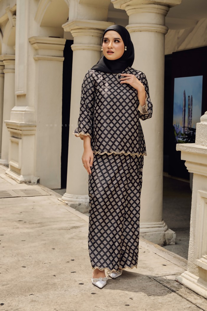 NAIFAH KURUNG SULAM (NKSD-1) BLACK