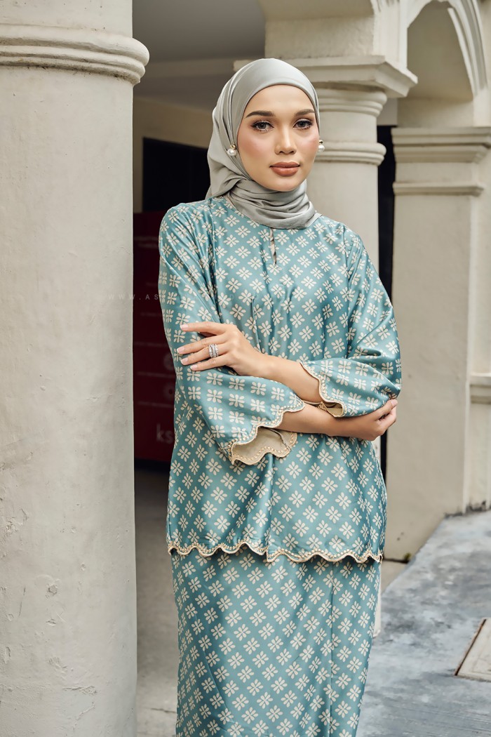 NAIFAH KURUNG SULAM (NKSD-1) TURQUOISE