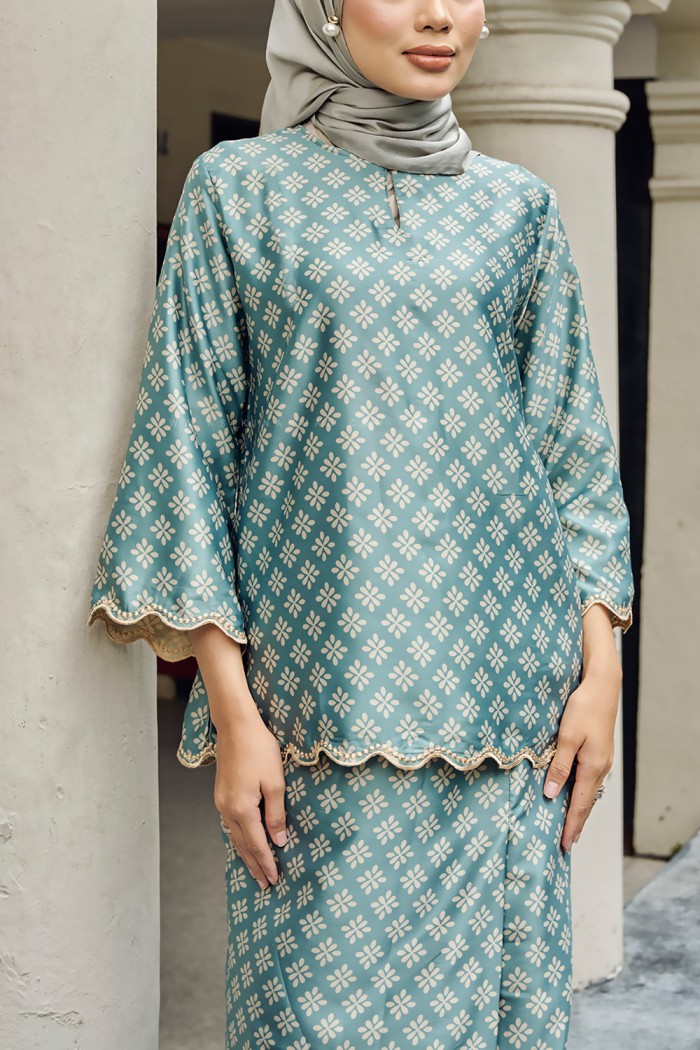 NAIFAH KURUNG SULAM (NKSD-1) TURQUOISE