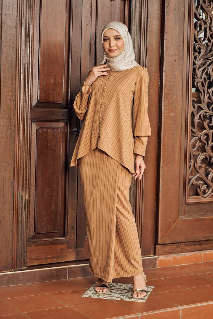 SAHLOMA KURUNG (SVK-D3) - BROWN