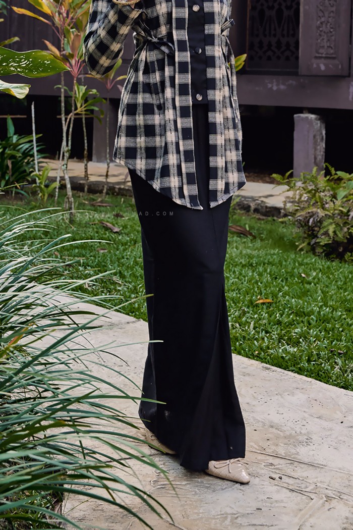 SARI DEWI KEBAYA (SDP-D3) - BLACK