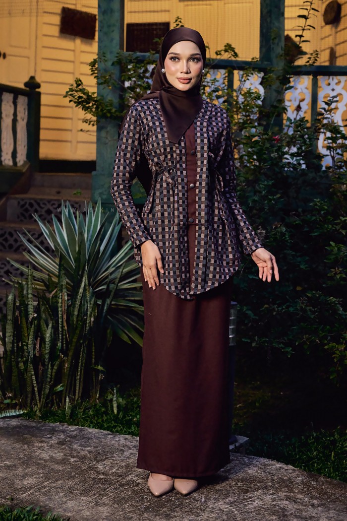 SARI DEWI KEBAYA (SDP-D3) - MAHOGANY BURGUNDY