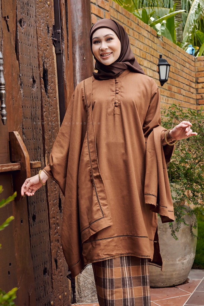 SARI KENCANA KURUNG (SKC-D3) IN GOLDEN BROWN