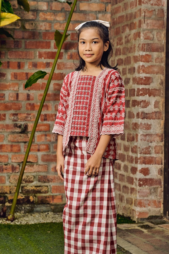 SARI KESUMA KIDS (SKKE-D3) in RED