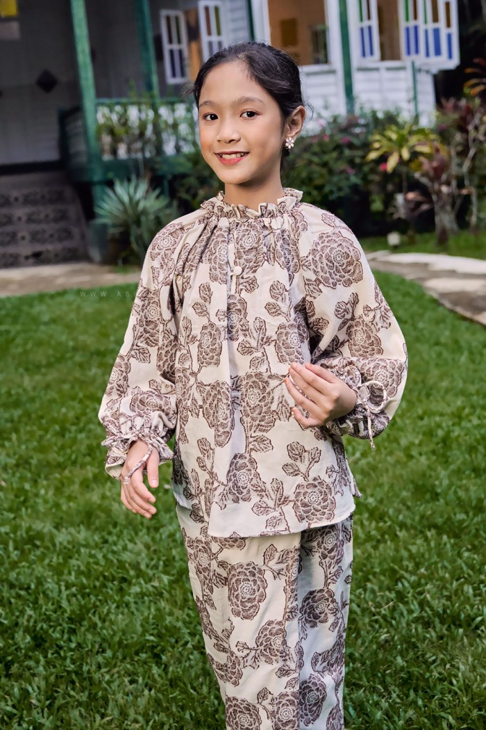 SERRA KURUNG KIDS (SEKP-D4) IN BROWN