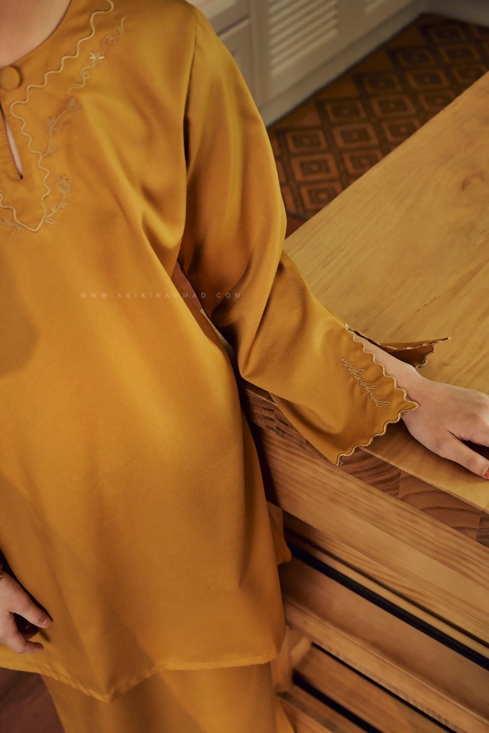 SONIA KURUNG KIDS IN  MUSTARD