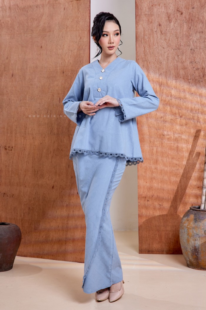 ZEHRA KURUNG in BABY BLUE