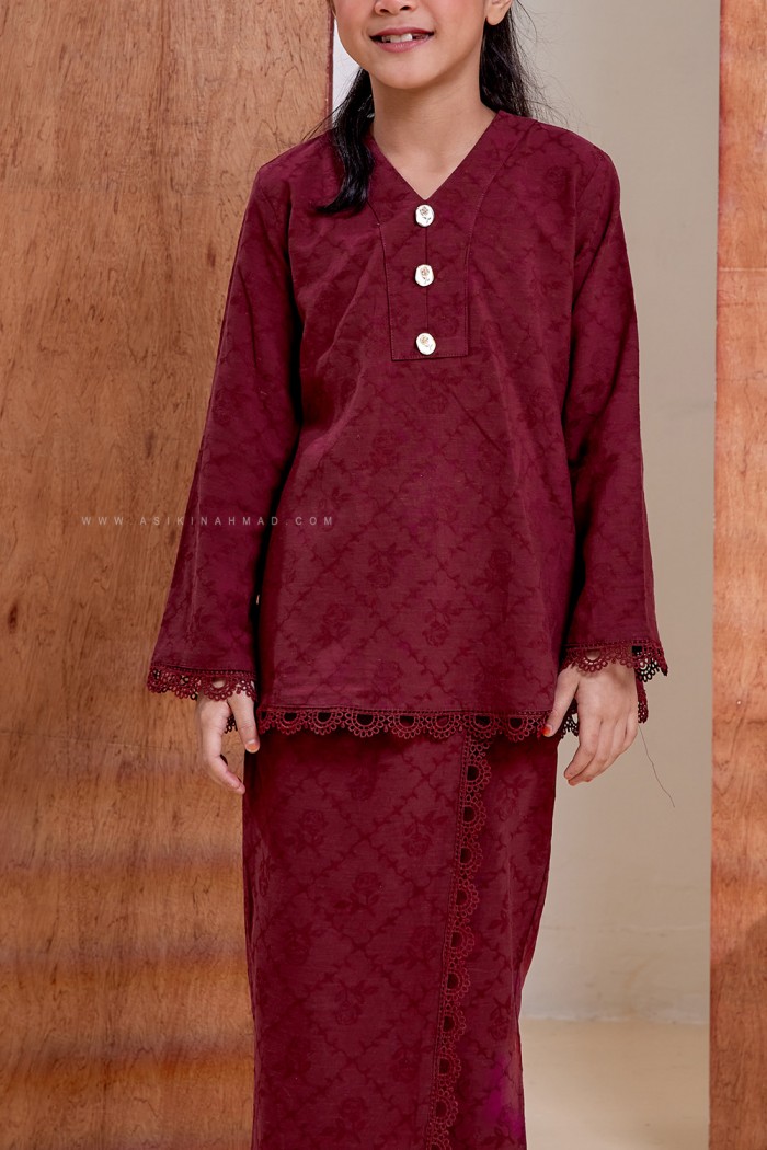 ZEHRA KURUNG KIDS in MAROON