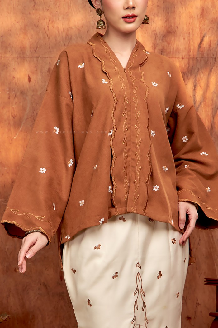 MEKAR MANIS KEBAYA (MMK-D1) in CARAMEL BROWN