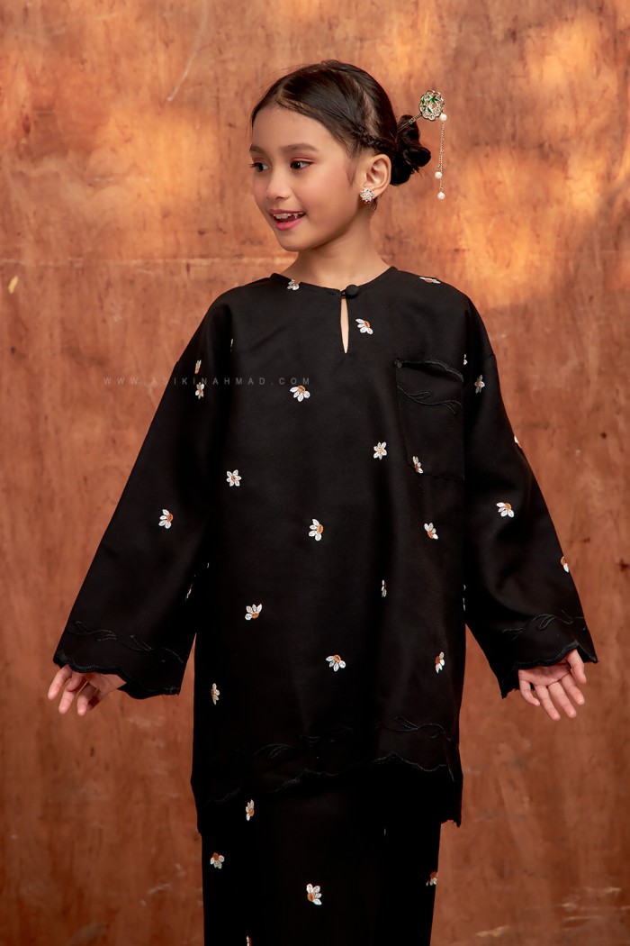 MEKAR SURI KIDS (MSSK-D1) in BLACK