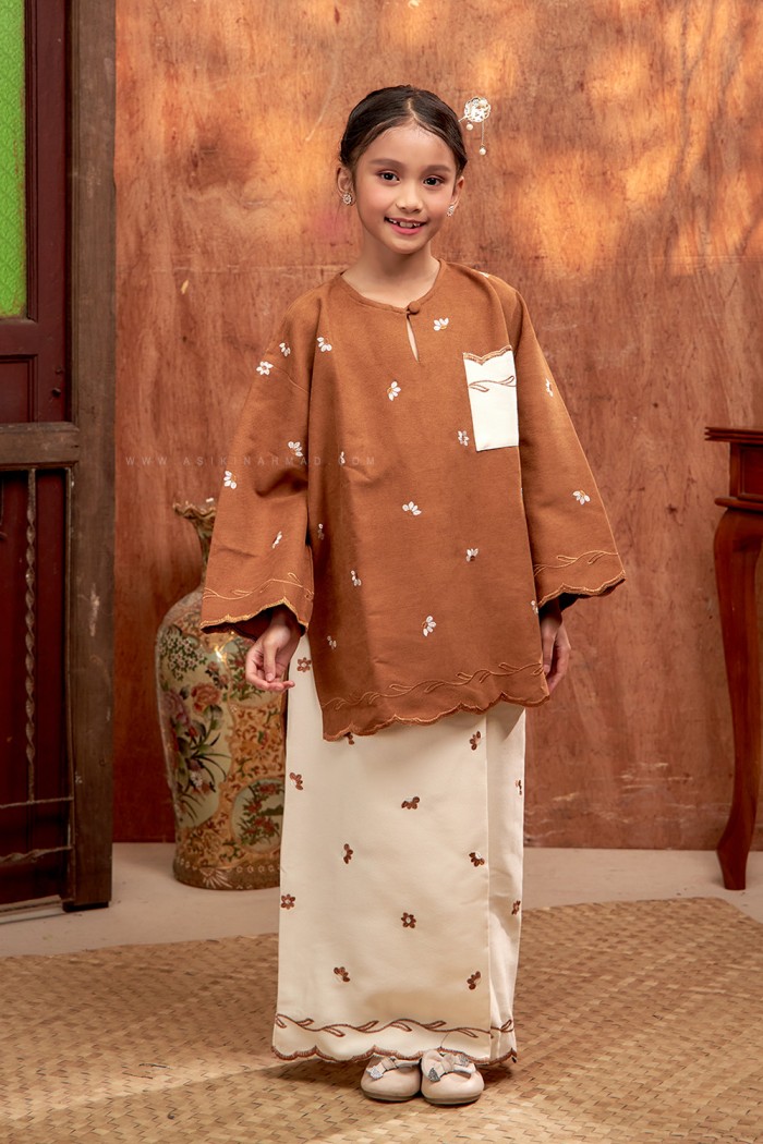 MEKAR SURI KIDS (MSSK-D1) in CARAMEL BROWN