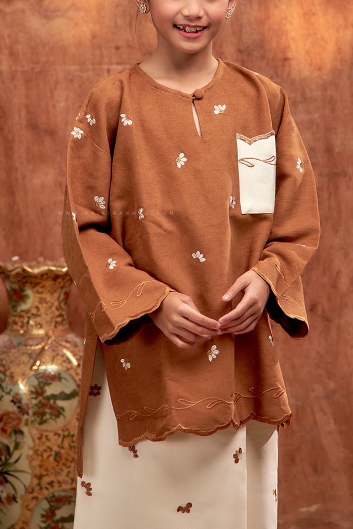 MEKAR SURI KIDS (MSSK-D1) in CARAMEL BROWN