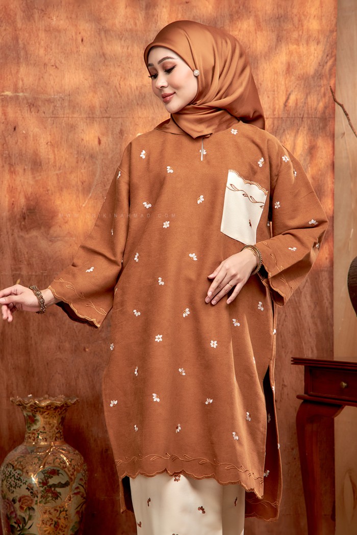 MEKAR SURI KURUNG (MSK-D1) in CARAMEL BROWN