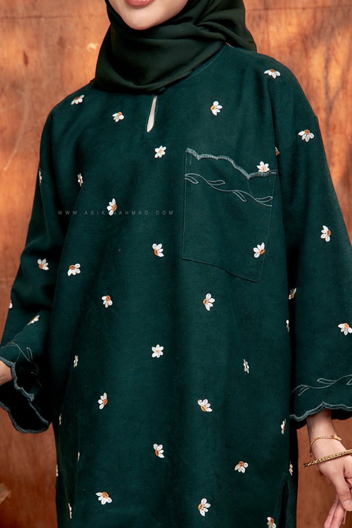 MEKAR SURI KURUNG (MSK-D1) in EMERALD