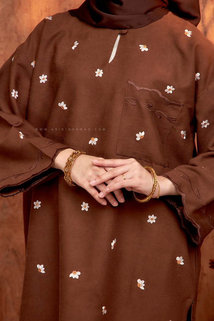 MEKAR SURI KURUNG (MSK-D1) in RICH BROWN