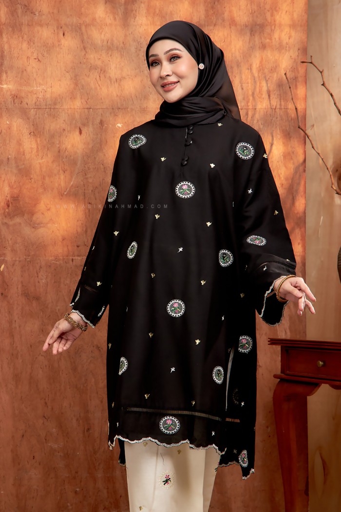 PUTERI RATNA KURUNG (PRK-D2) in BLACK