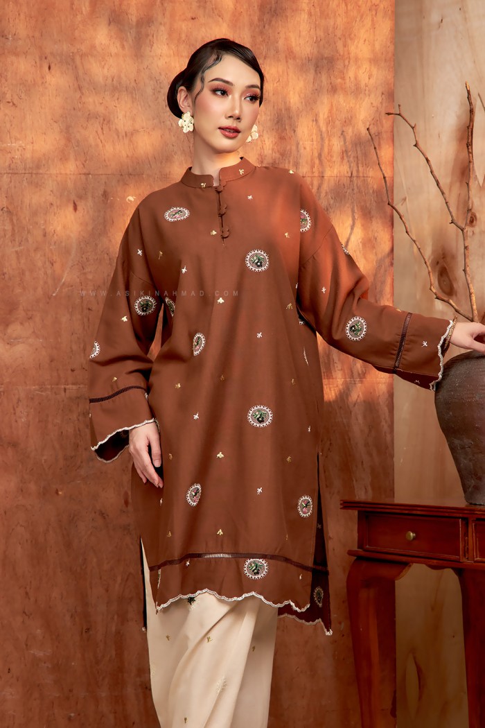 PUTERI RATNA KURUNG (PRK-D2) in RICH BROWN