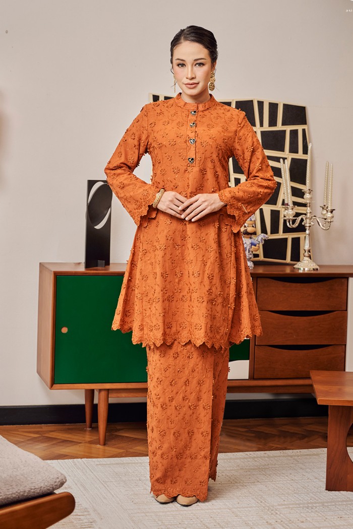 JASMINE KURUNG in BRICK ORANGE